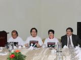 Jorge Coronado, Carlos Bedoya y Verónica Serafini de la Red latinoamericana de justicia fiscal junto a Abelardo Medina de Icefi